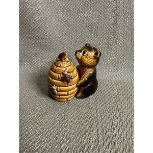Vintage Japan Salt and Pepper Shakers Bear Beehive Brown Honey Pot Bees Ceramic